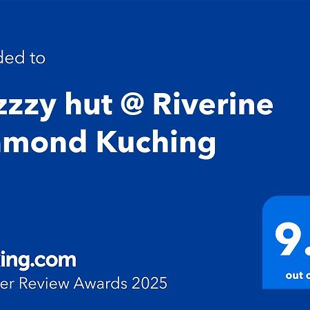 Cozzzy Hut @ Riverine Diamond Kuching Ngoại thất bức ảnh