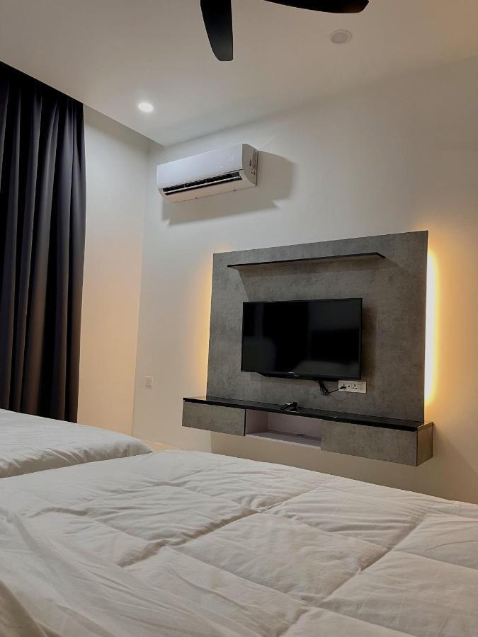 Cozzzy Hut @ Riverine Diamond Kuching Ngoại thất bức ảnh