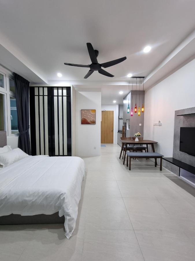 Cozzzy Hut @ Riverine Diamond Kuching Ngoại thất bức ảnh