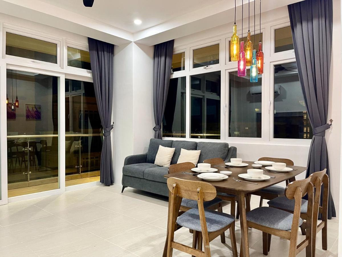 Cozzzy Hut @ Riverine Diamond Kuching Ngoại thất bức ảnh