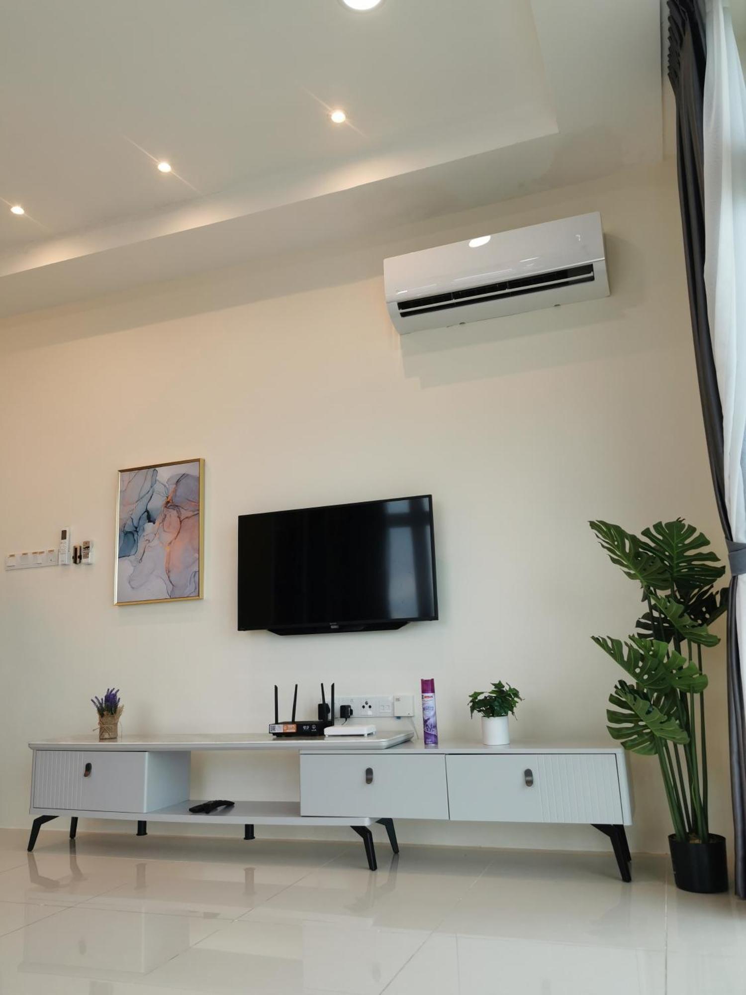 Cozzzy Hut @ Riverine Diamond Kuching Ngoại thất bức ảnh